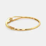 The Estrella Oval Bangle